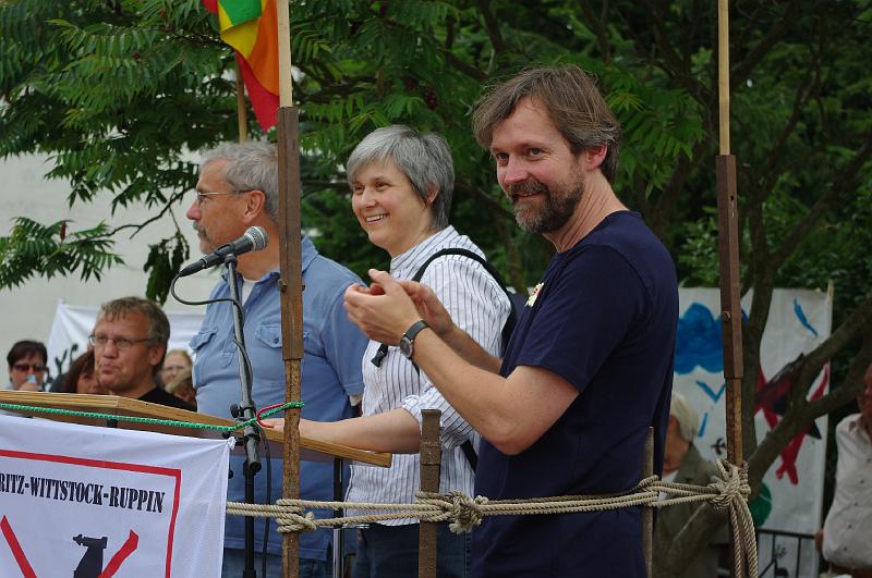 Bild 326.jpg - Benedikt Schirge mit Sprecherin und Sprecher vom "Freien Himmel" aus der Müritz-Region.